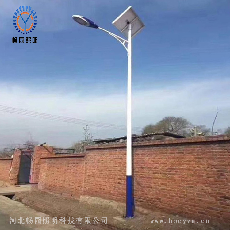 太阳能路灯亮几个小时