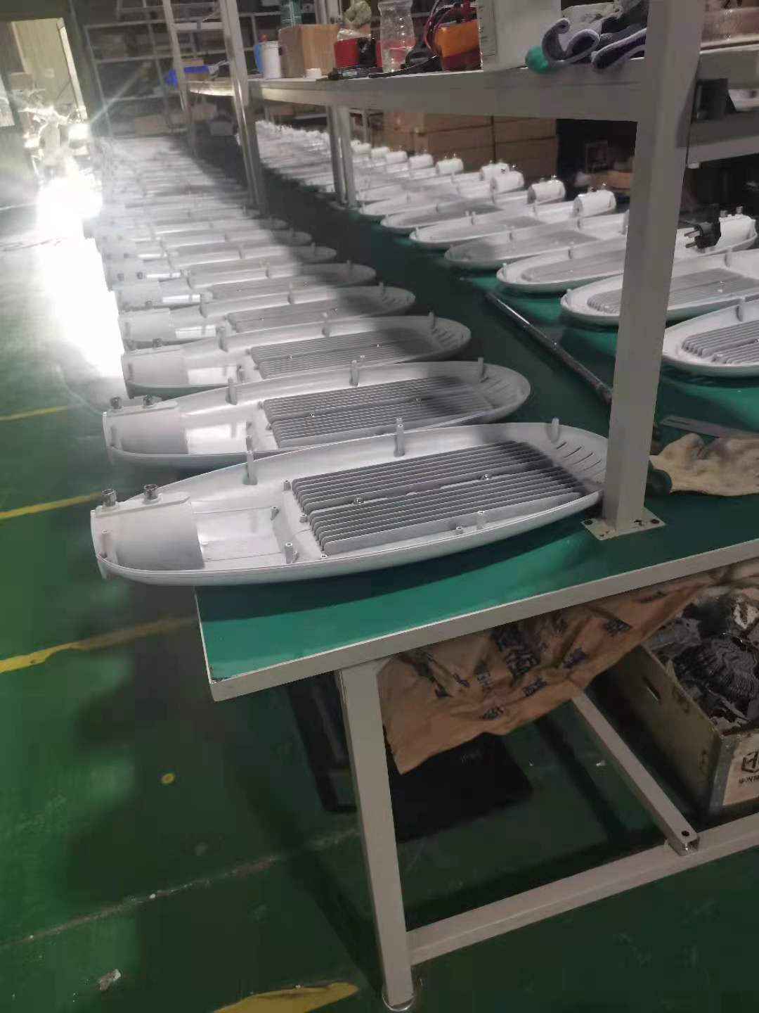 太阳能路灯的使用年限是多少？